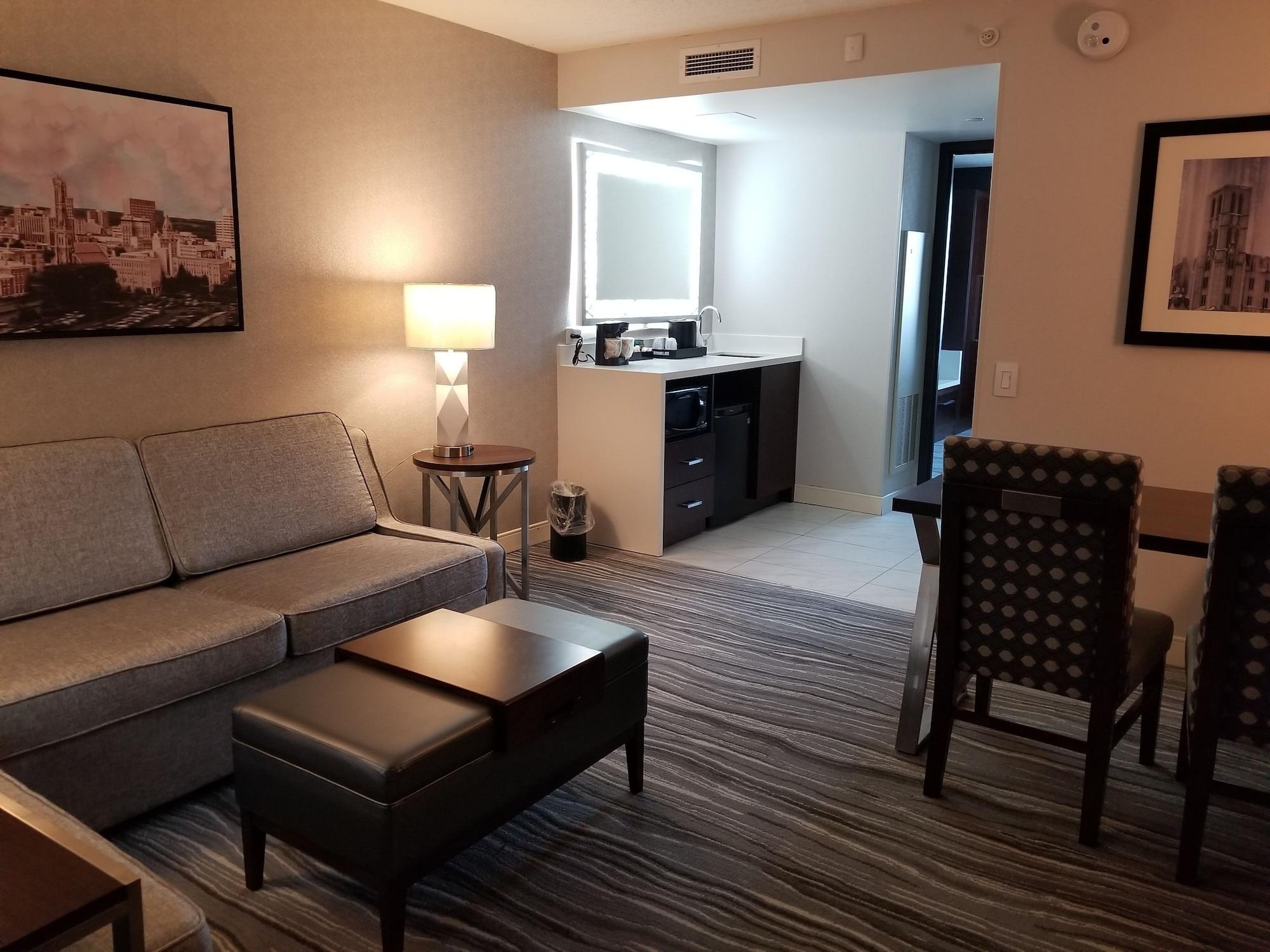 Embassy Suites Syracuse East Syracuse Extérieur photo