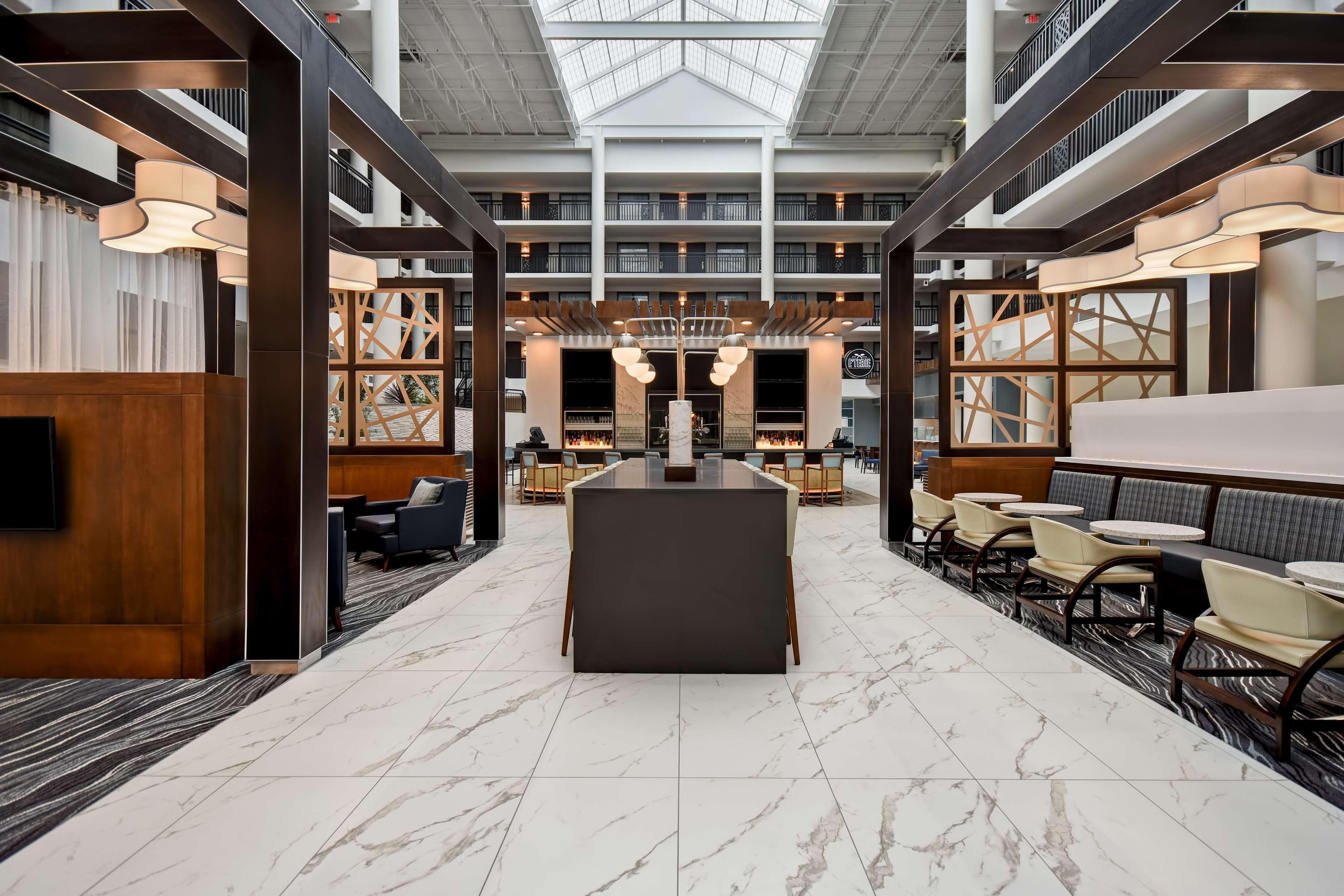 Embassy Suites Syracuse East Syracuse Extérieur photo