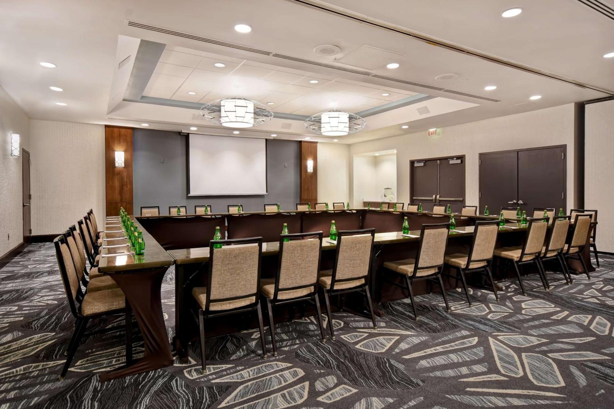 Embassy Suites Syracuse East Syracuse Extérieur photo