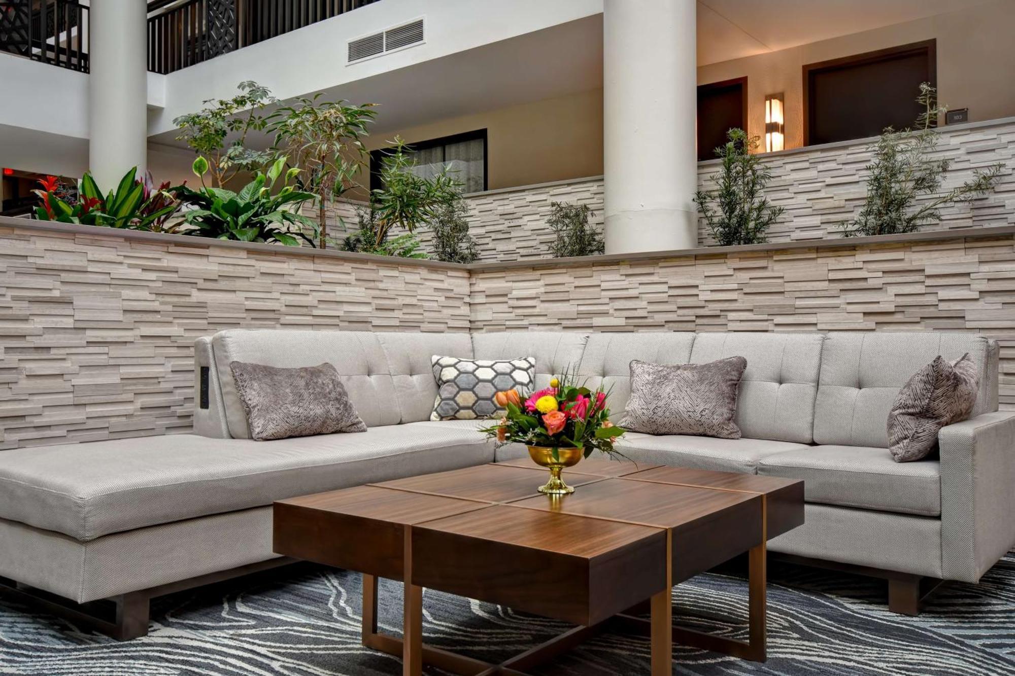 Embassy Suites Syracuse East Syracuse Extérieur photo